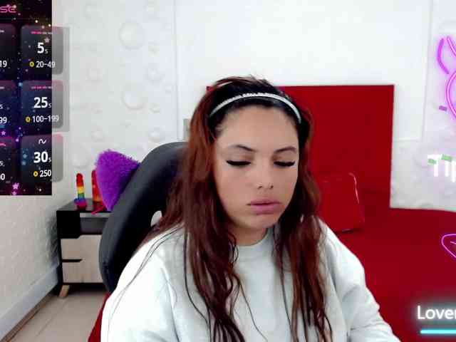 NatashaMagics webcam