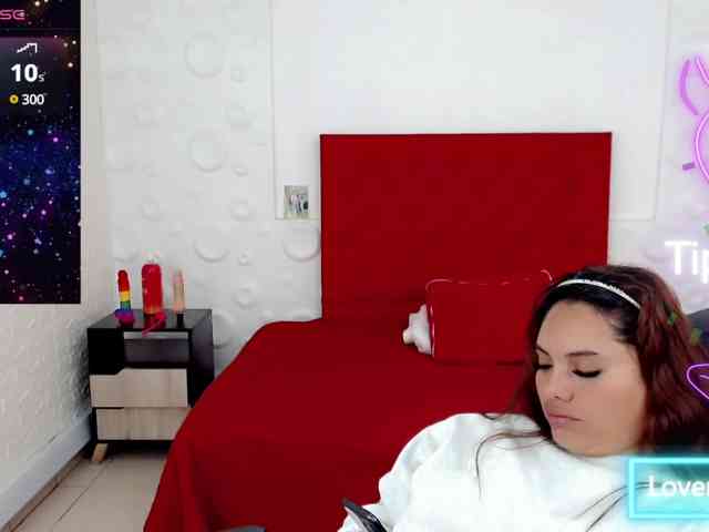 NatashaMagics webcam