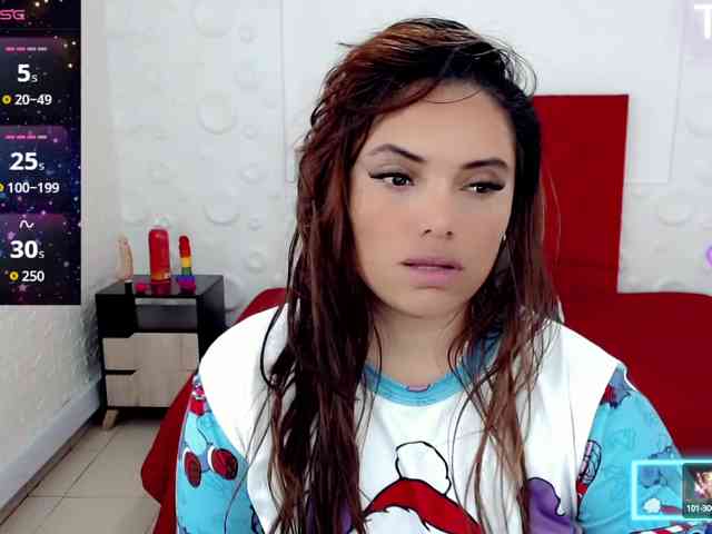 NatashaMagics webcam