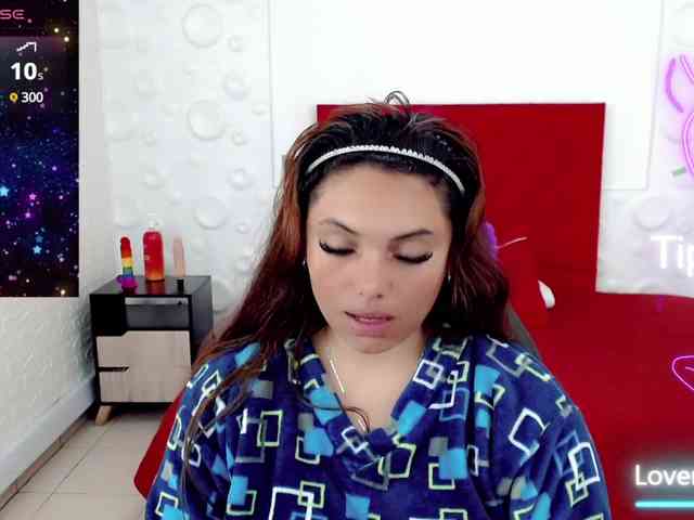 NatashaMagics webcam