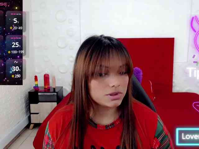 NatashaMagics webcam