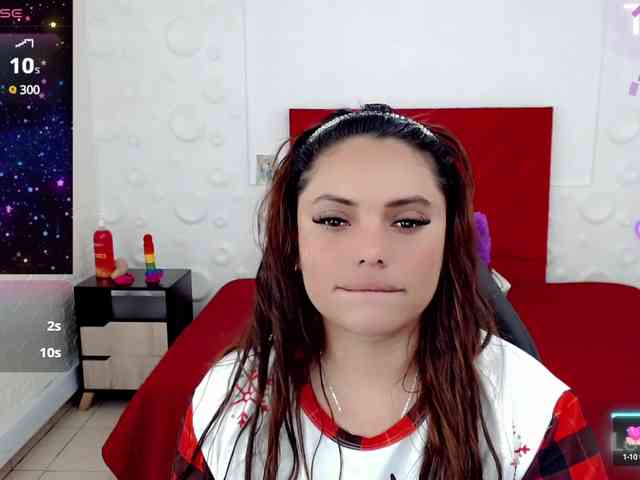 NatashaMagics webcam