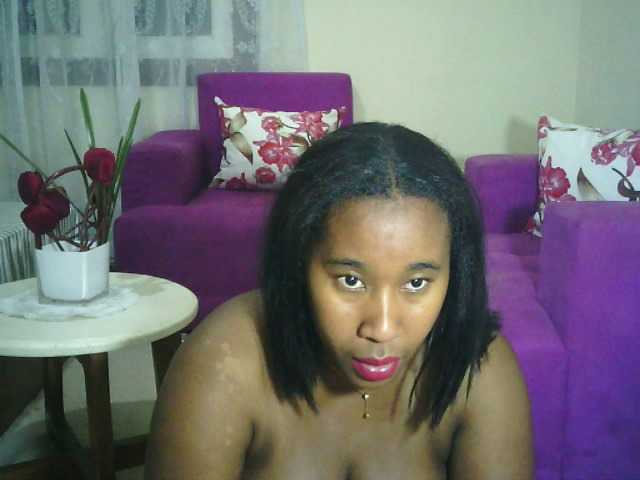 SexysTiphanie webcam bongacams model stream image