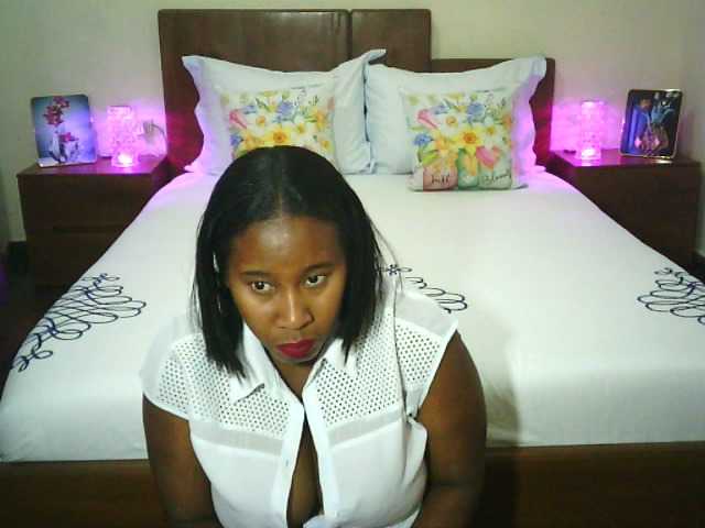 SexysTiphanie's BongaCams show and profile