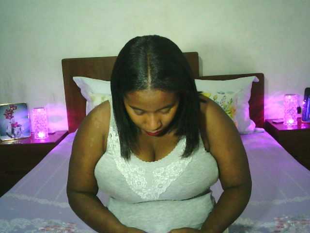 SexysTiphanie's BongaCams show and profile