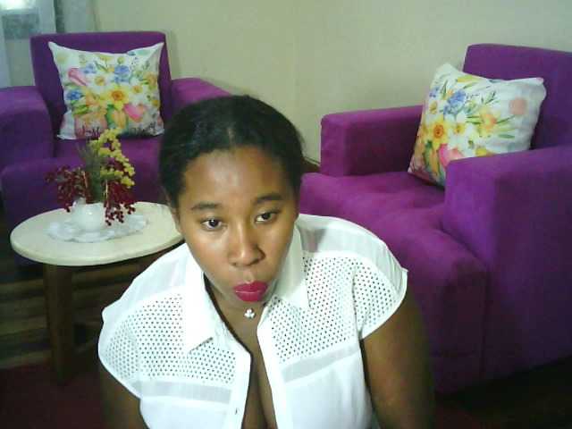 SexysTiphanie webcam bongacams model stream image