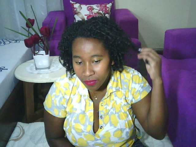 SexysTiphanie webcam bongacams model stream image