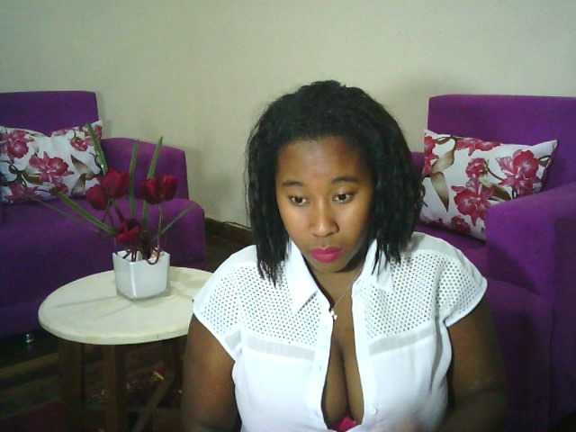 SexysTiphanie's BongaCams show and profile