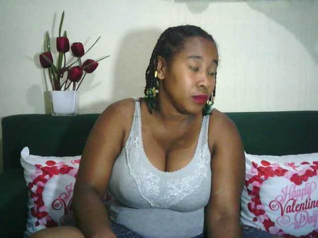 SexysTiphanie webcam bongacams model stream image