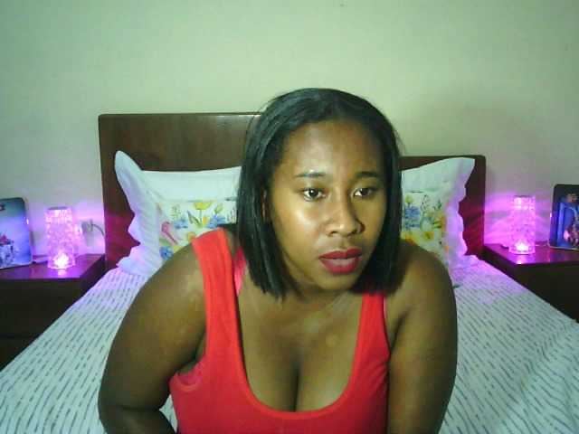 SexysTiphanie webcam bongacams model stream image