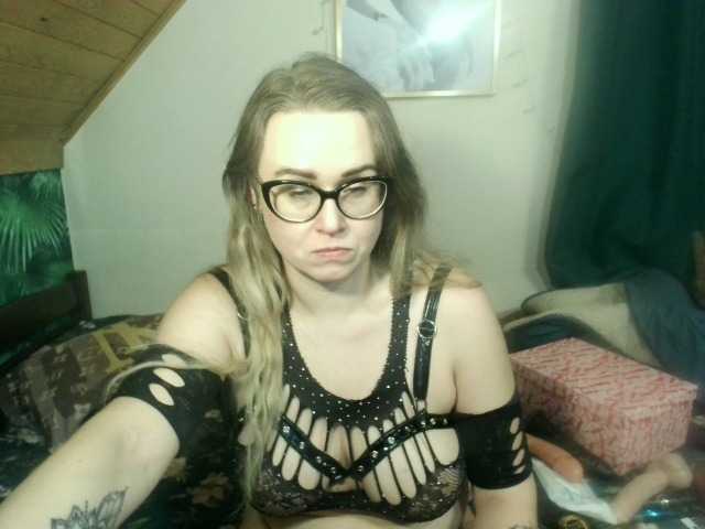 MilfBerthena webcam