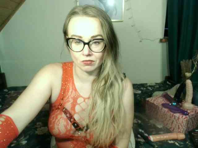 MilfBerthena webcam