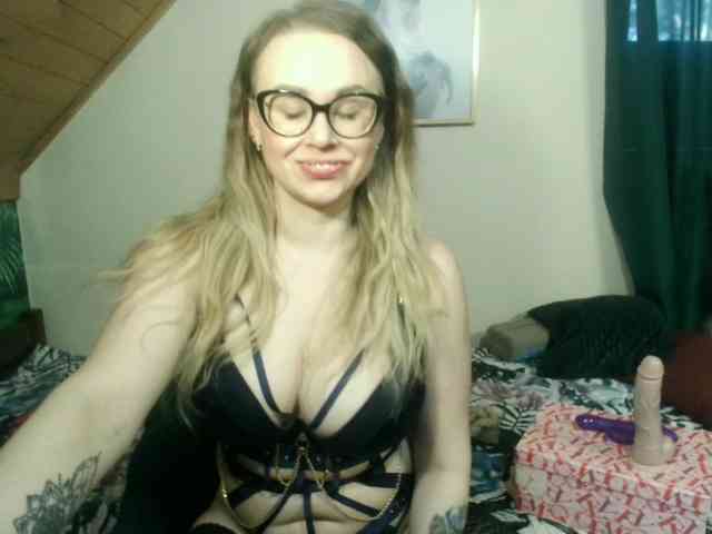 MilfBerthena webcam