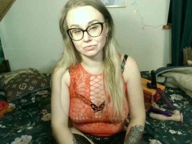 MilfBerthena webcam