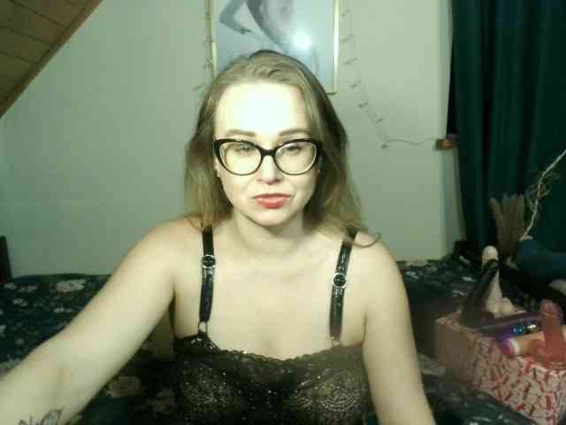 MilfBerthena bongacams