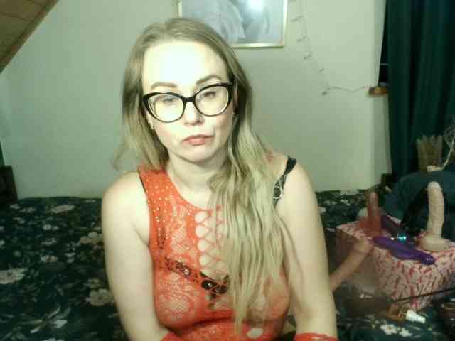 MilfBerthena webcam