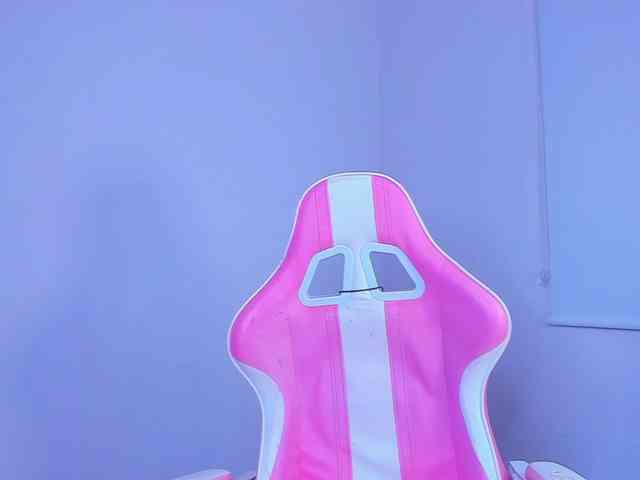 arianaf Live Webcam on BongaCams