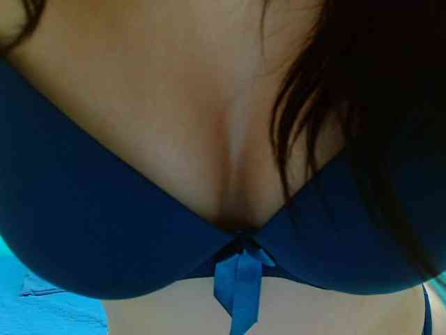 AmaiiaVega webcam