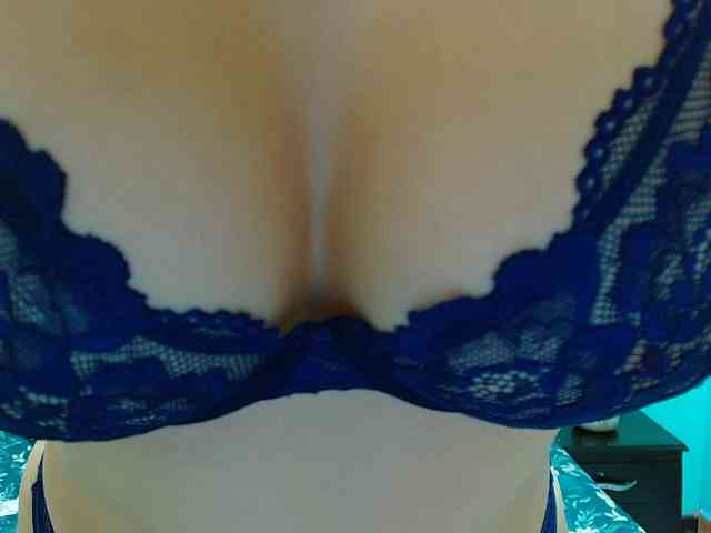 AmaiiaVega webcam