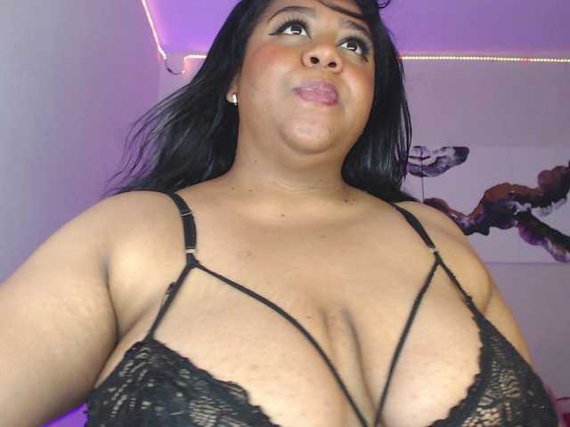 BiancaFollerach's BongaCams show and profile