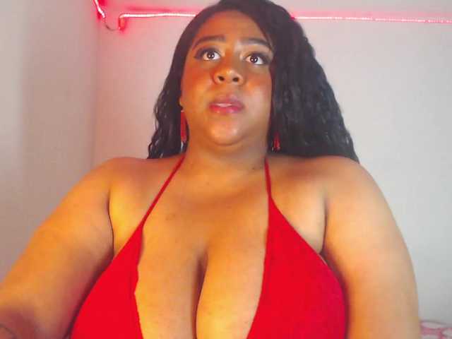 BiancaFollerach's BongaCams show and profile