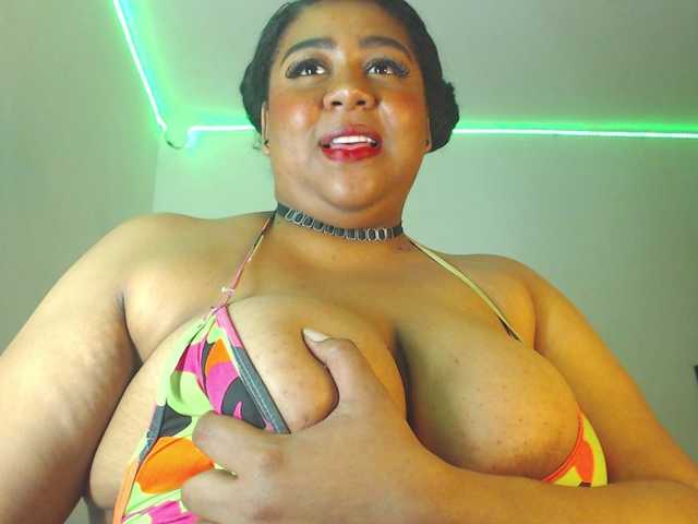 BiancaFollerach's BongaCams show and profile