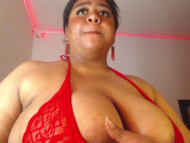 BiancaFollerach's BongaCams show and profile