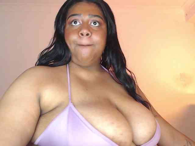 BiancaFollerach webcam