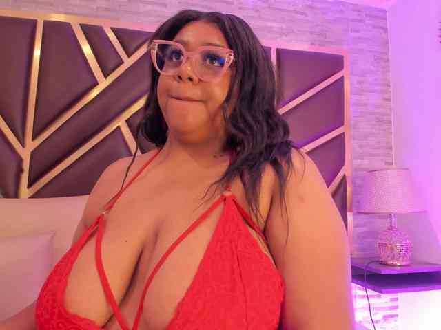 BiancaFollerach Live Webcam on BongaCams