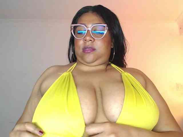 BiancaFollerach webcam