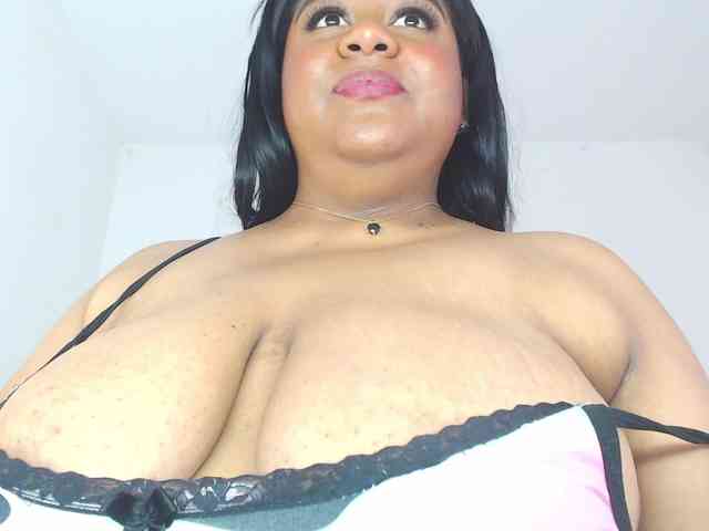 BiancaFollerach webcam