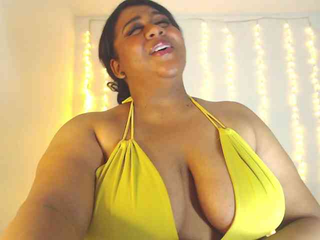 BiancaFollerach webcam