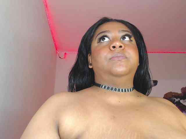 BiancaFollerach Live Webcam on BongaCams