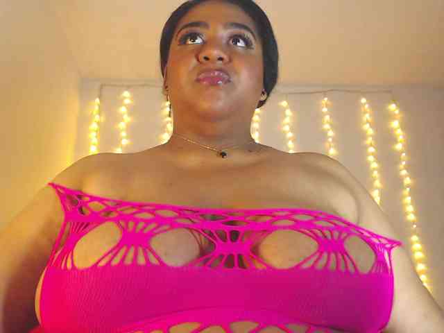 BiancaFollerach webcam