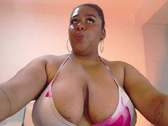 BiancaFollerach webcam