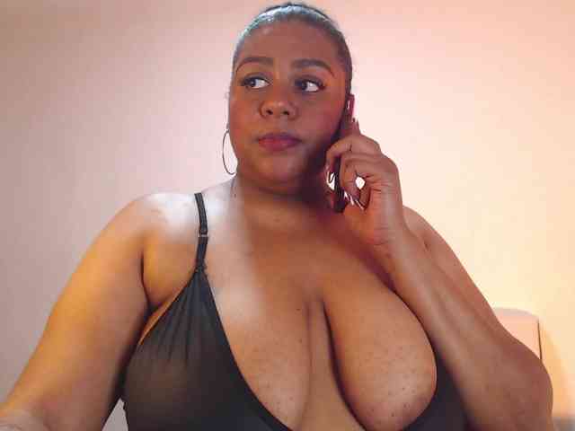 BiancaFollerach webcam