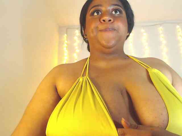 BiancaFollerach webcam