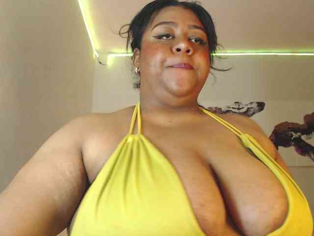 BiancaFollerach webcam