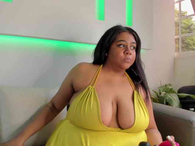 BiancaFollerach webcam