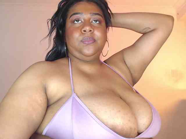 BiancaFollerach webcam