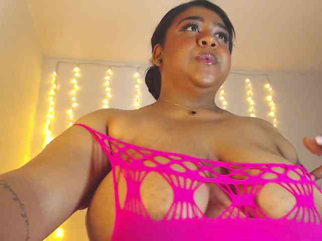 BiancaFollerach webcam