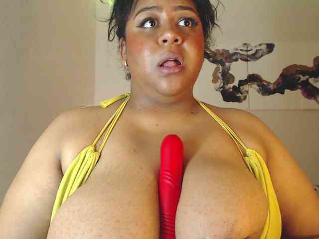 BiancaFollerach webcam