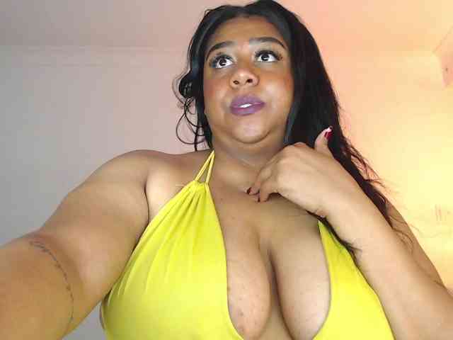 BiancaFollerach webcam