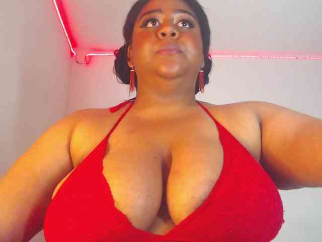 BiancaFollerach Live Webcam on BongaCams