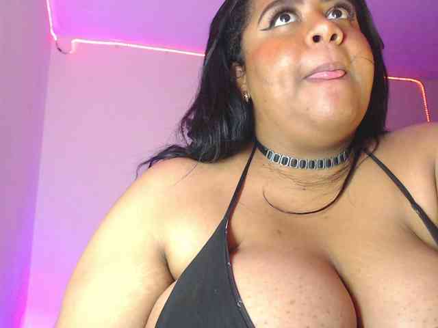 BiancaFollerach webcam