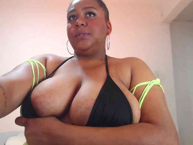 BiancaFollerach webcam