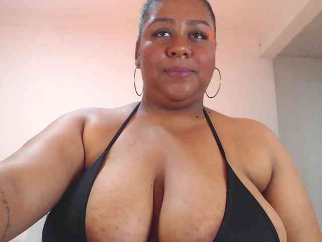 BiancaFollerach webcam