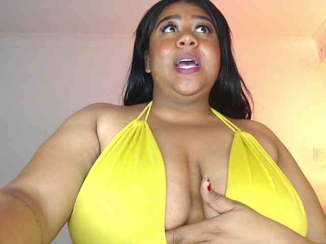 BiancaFollerach webcam