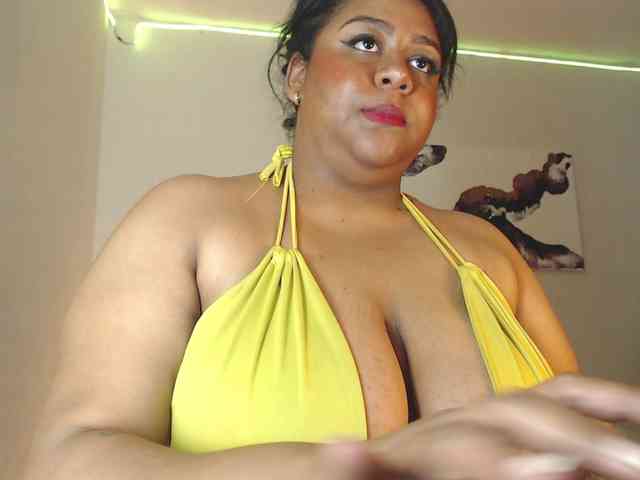 BiancaFollerach webcam