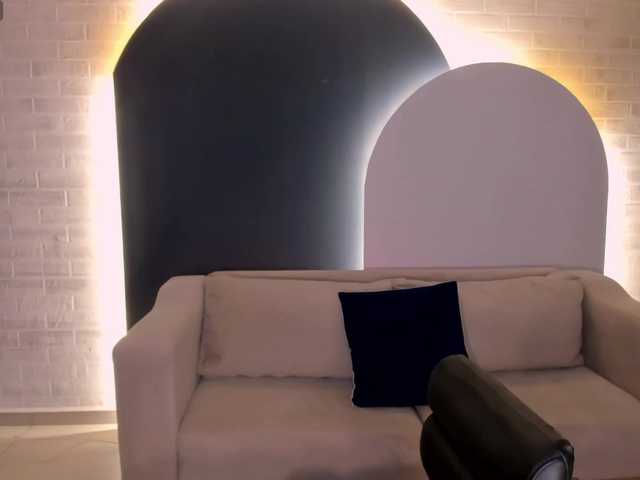 SunnyRiversX's BongaCams show and profile